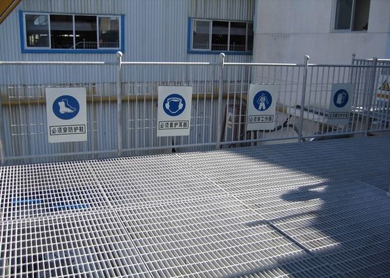 Ωκεάνιο γαλβανισμένο πλατφόρμα πάτωμα πετρελαίου την παχιά πίεση 6mm που κλειδώνεται που ξύνει