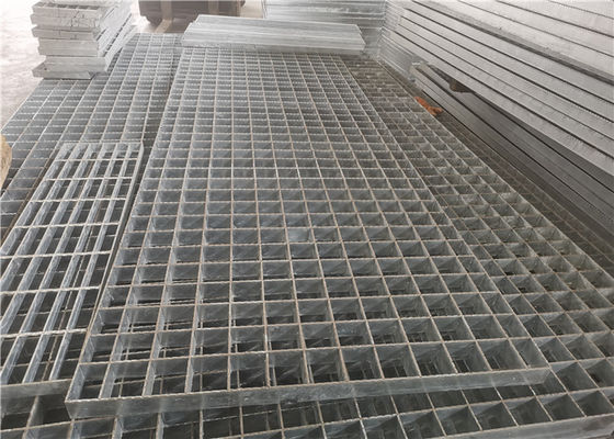 Q235 ορθογώνιες Driveway χάλυβα σχάρες που ξύνουν 90mm αντιδιαβρωτικά