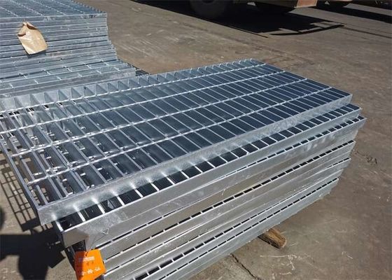 SGS βιομηχανικός κομμένος οδοντωτά φραγμός χάλυβα άνθρακα την καυτή εμβύθιση που γαλβανίζεται που ξύνει