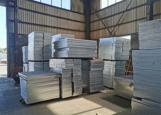 3 X 25mm βαρέων καθηκόντων γαλβανισμένα οικοδομικά υλικά μετάλλων κιγκλιδωμάτων πατωμάτων