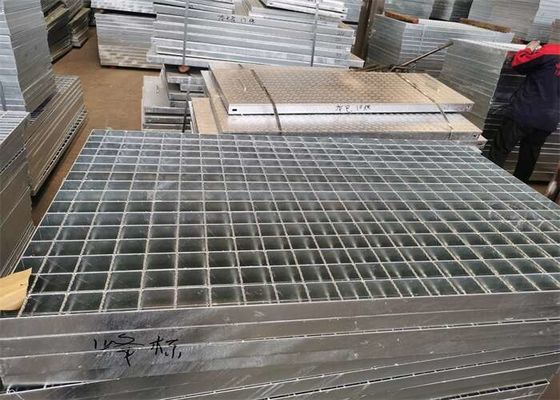 3 X 25mm βαρέων καθηκόντων γαλβανισμένα οικοδομικά υλικά μετάλλων κιγκλιδωμάτων πατωμάτων